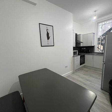 London Rooms Luaran gambar